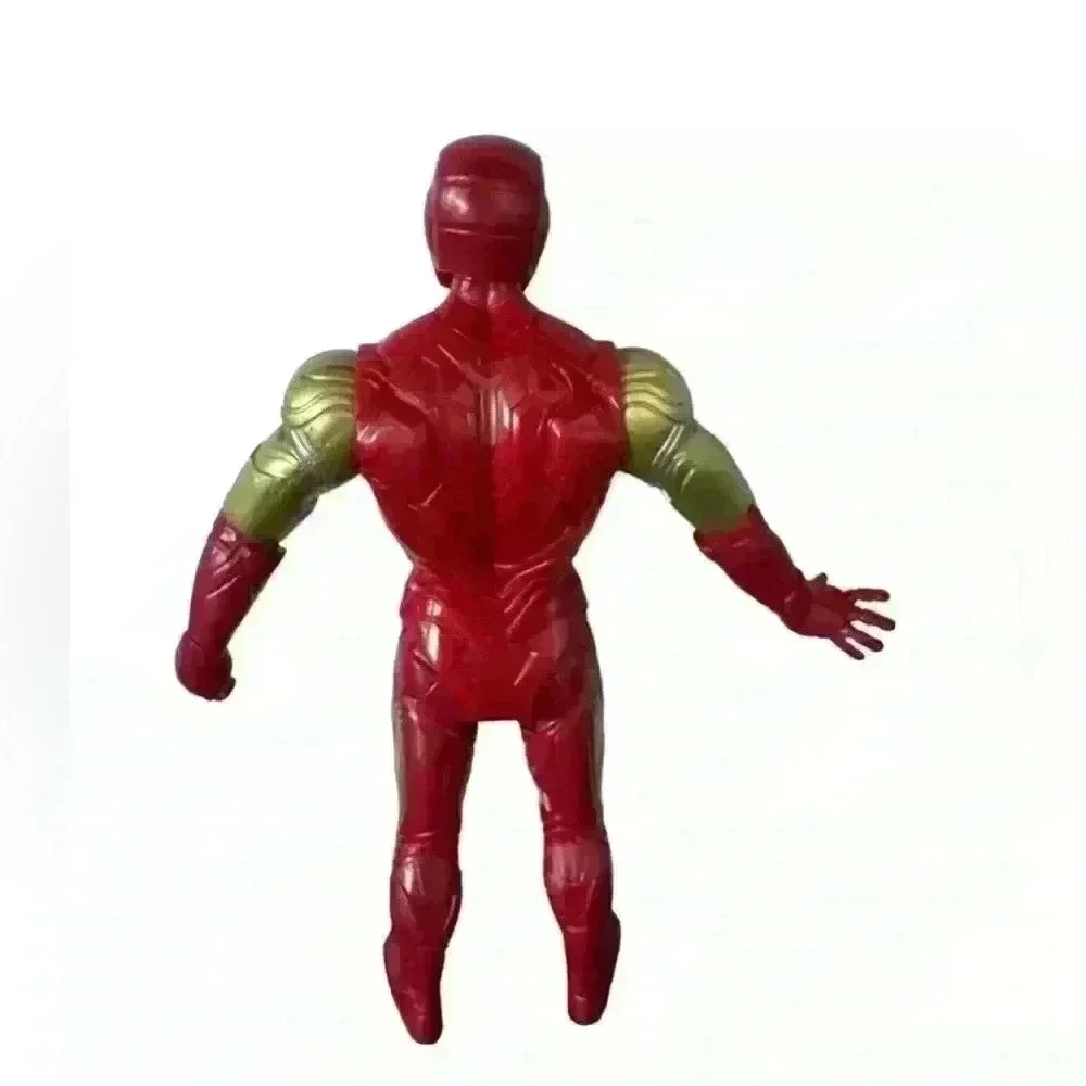 2016 Hasbro Marvel Avenegrs Iron Man & The Hulk 6” Action Figures - Picture 5 of 5